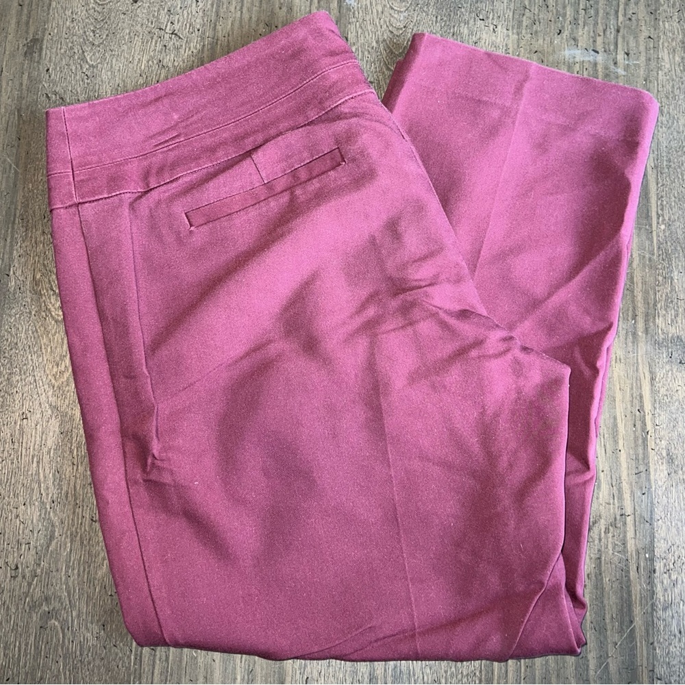 Apt 9 Mid Rise Torie Capri Burgundy